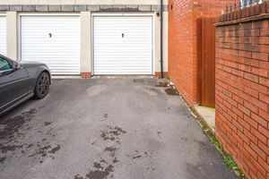 Photo 18- click for photo gallery